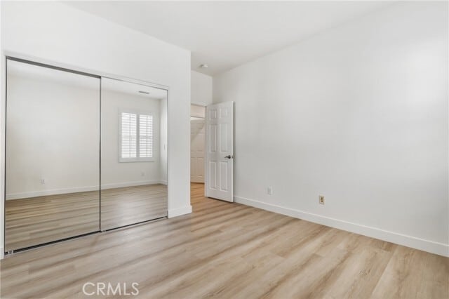 Building Photo - 6 Sutton