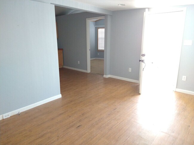 Building Photo - 13361 Lipscomb Rd