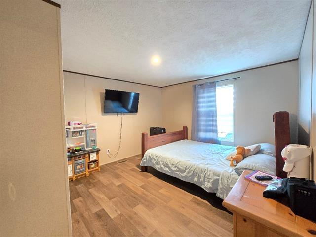 Building Photo - 115 Private Rd 172