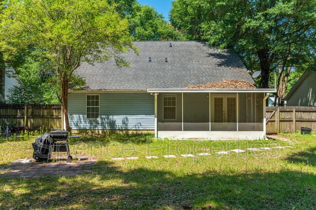 Building Photo - 4863 Kensington Ln