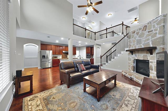Building Photo - 2633 Sunstar Dr