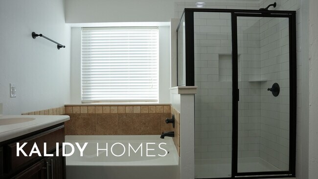 Building Photo - 13049 SW 5th St