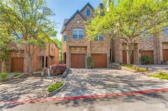 Building Photo - 550 Rockingham Dr