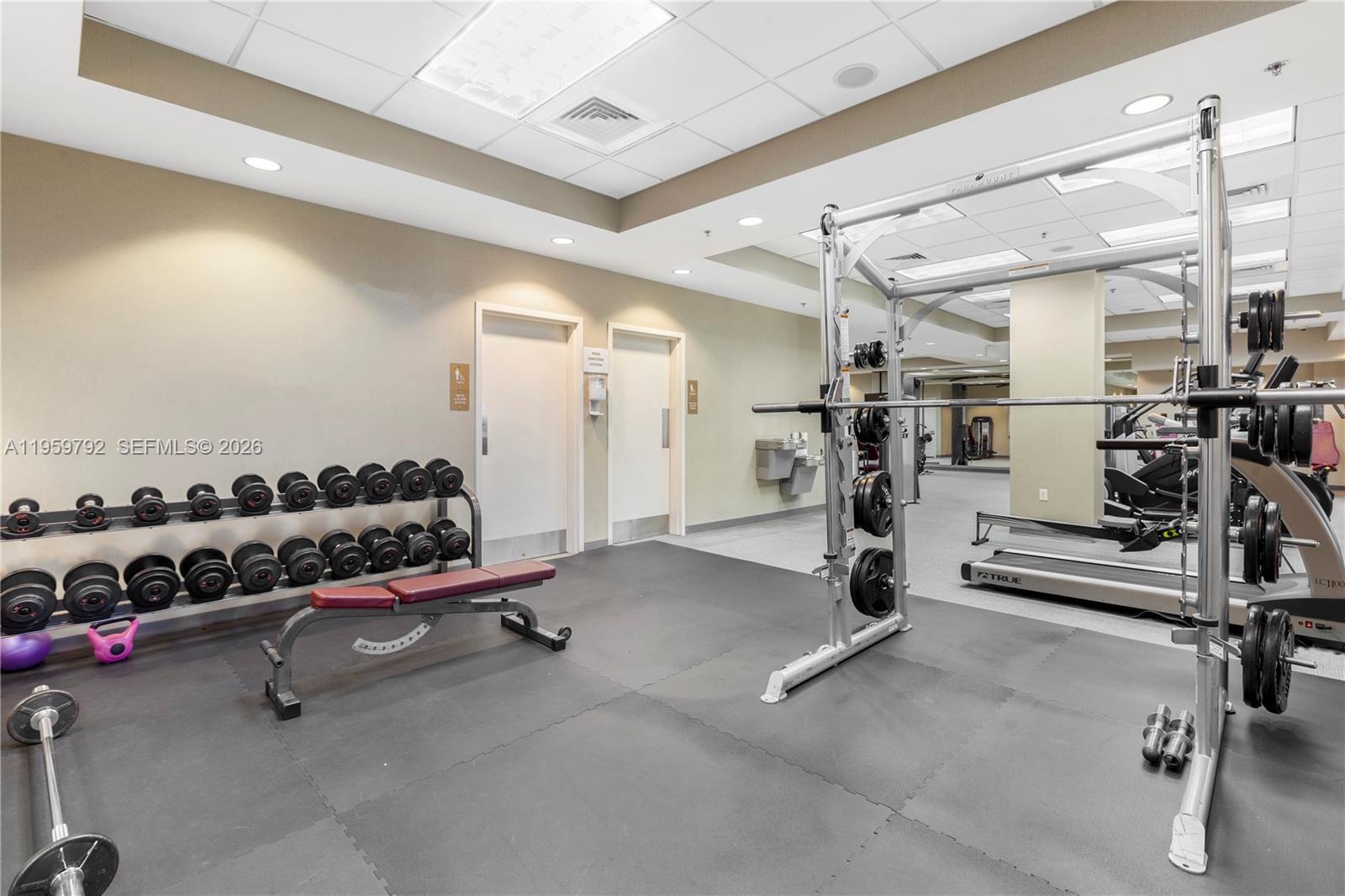 Building Photo - 8395 SW 73rd Ave