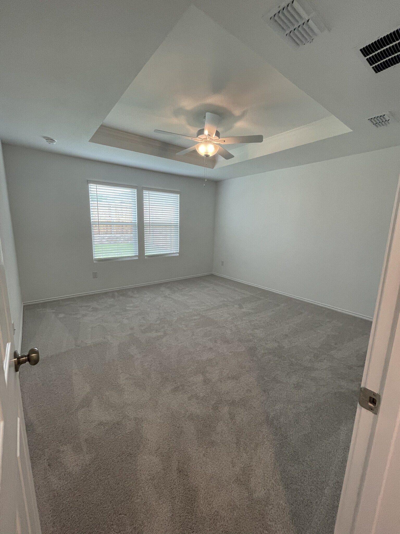 Building Photo - 825 Breakwater Dr