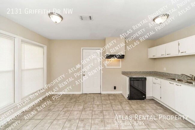 Building Photo - 2131 Griffith Dr NW