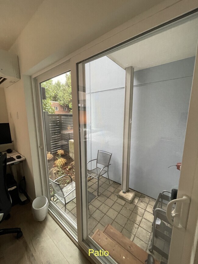 Building Photo - 1724 11th Ave