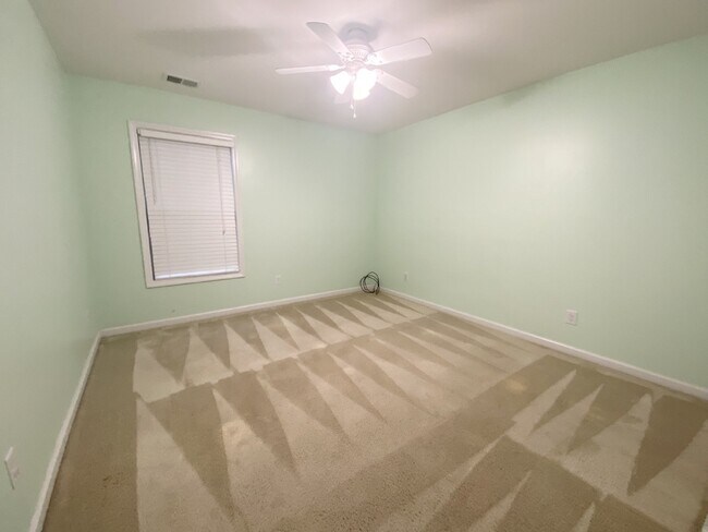 Building Photo - Five Bedroom Single Family Home in Cypress Ridge!