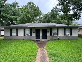 Building Photo - 1105 Milam St