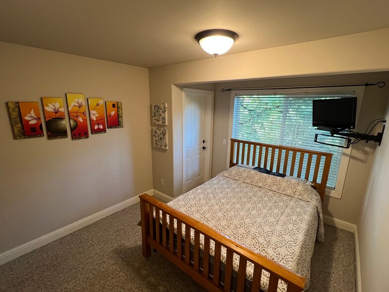 Second bedroom - 16521 124th Ave NE