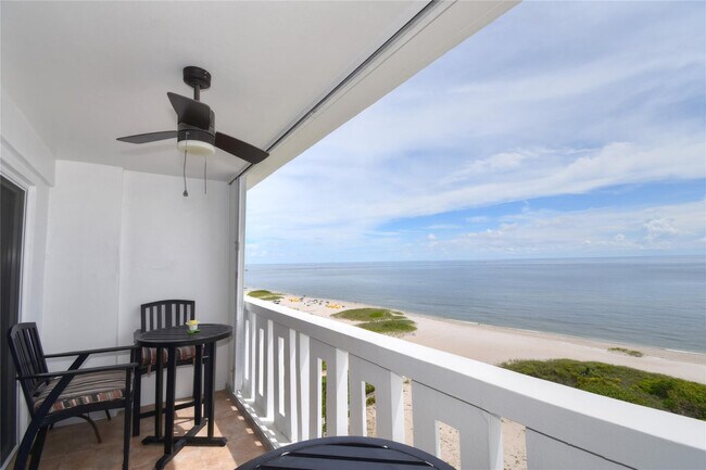 Building Photo - 1012 N Ocean Blvd