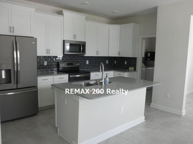 Building Photo - Lake Nona Two Story Corner Lot Home