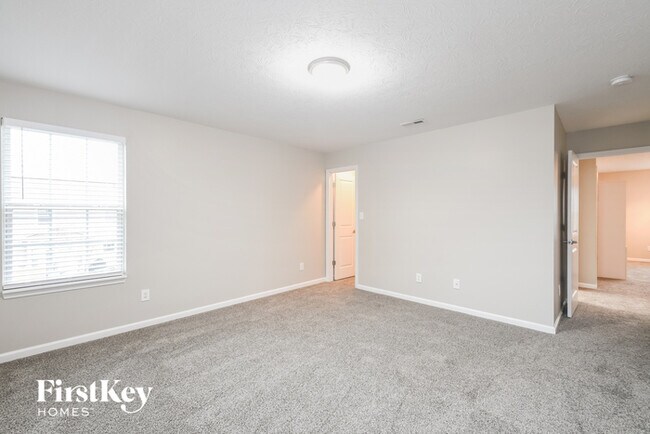 Building Photo - 5874 Crowley Pkwy