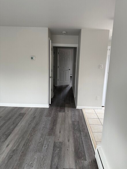 Building Photo - 126 4th Ave