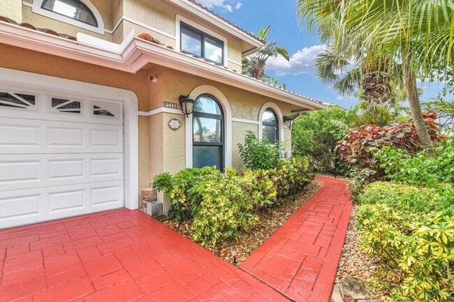 Building Photo - 753 Villa Portofino Cir