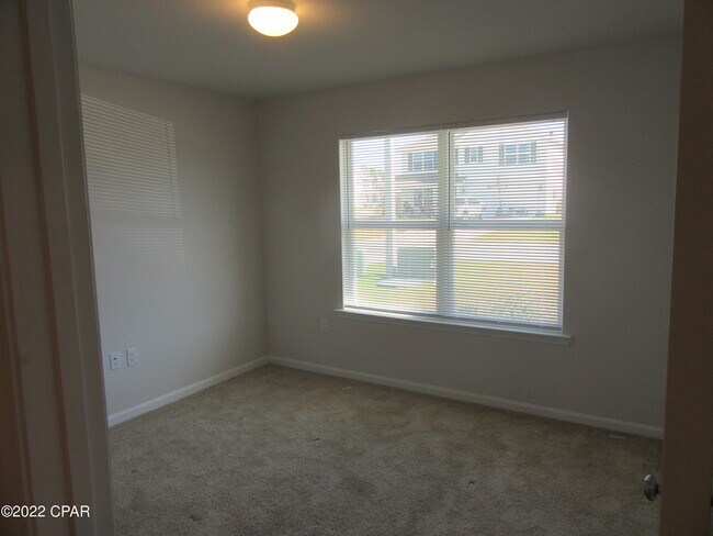 Building Photo - 4015 Pioneer Ln.