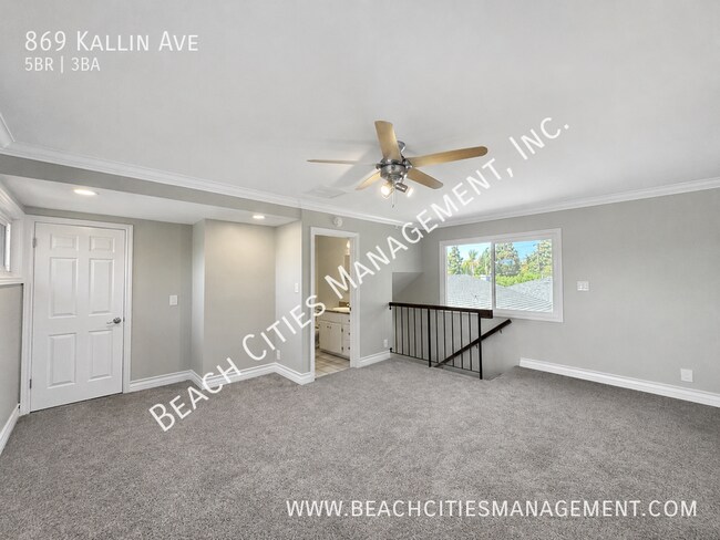 Building Photo - 869 E Kallin Way