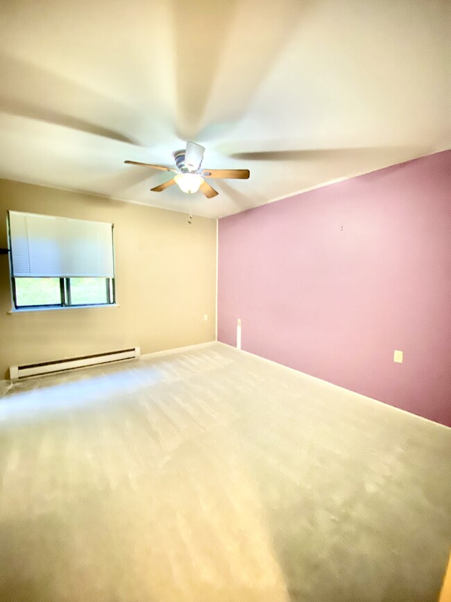 Building Photo - 5339 Brody Dr