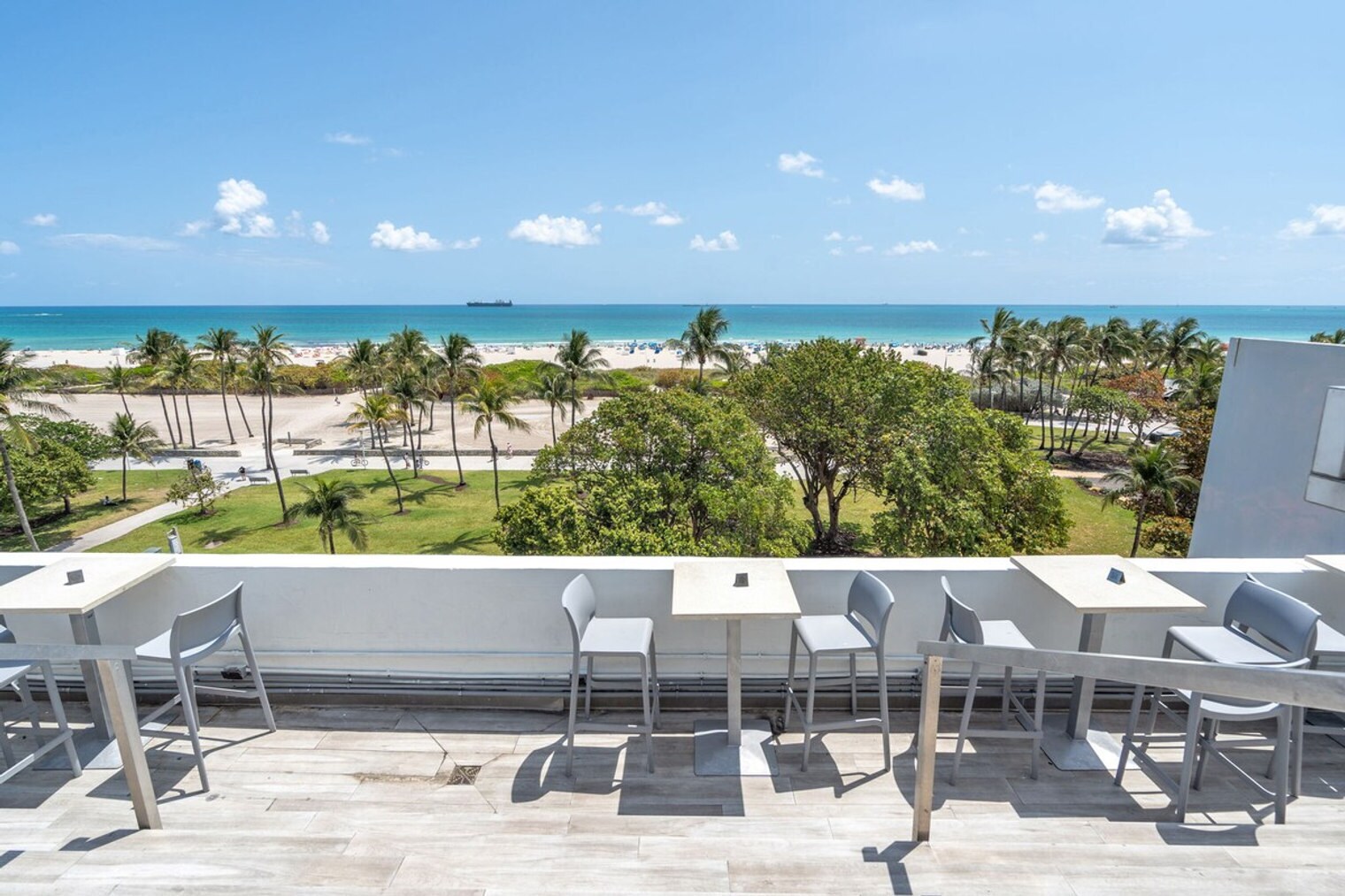 Building Photo - 1001 Ocean Dr