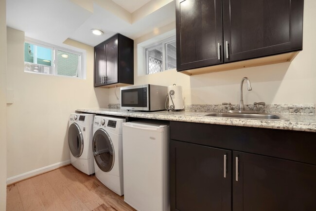 Building Photo - 4518 Chase Ave