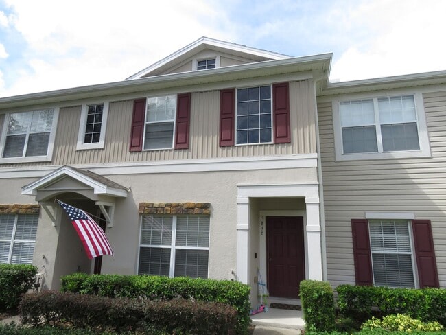 Building Photo - Townhouse in Fishhawk Ridge 2bd/2.5 bath