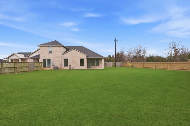 Building Photo - 3431 Mckinney Ridge Dr