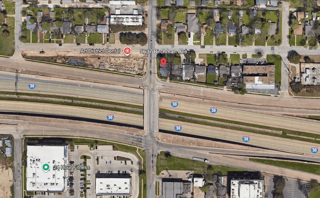 Building Photo - 5637 Birchman Ave