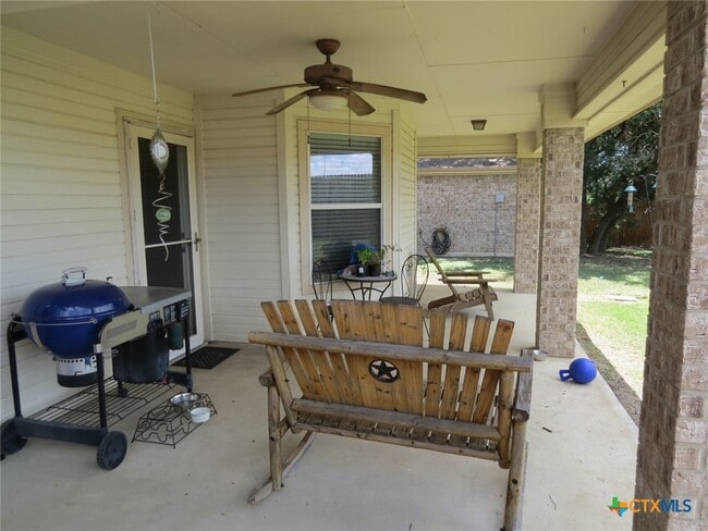 Building Photo - 5601 Hunters Ridge Trail