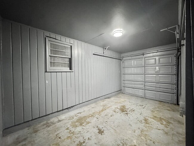 Building Photo - 1754 Danville Rd