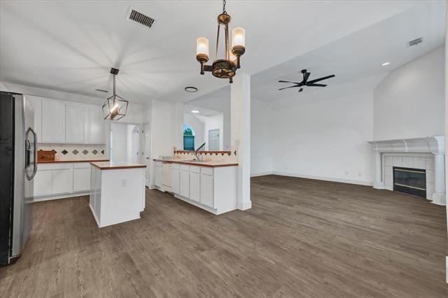 Building Photo - 3500 San Patricio Dr