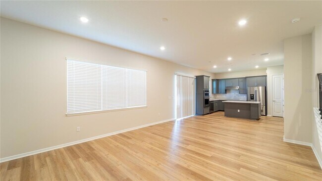 Building Photo - 16446 Lone Oak Cir