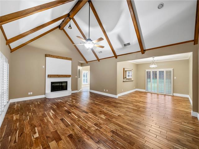 Building Photo - 2117 Posey Ln