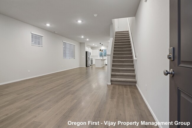 Building Photo - 15548 NW Linder St