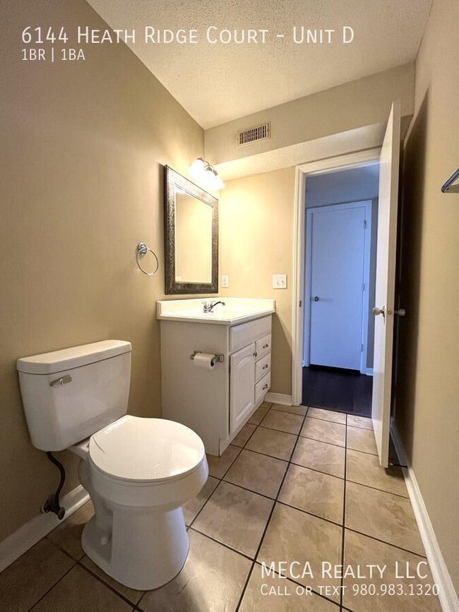 Building Photo - 6144 Heath Ridge Ct