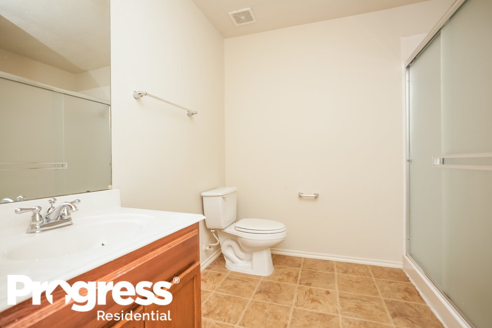 Building Photo - 2730 Skyview Grove Ct