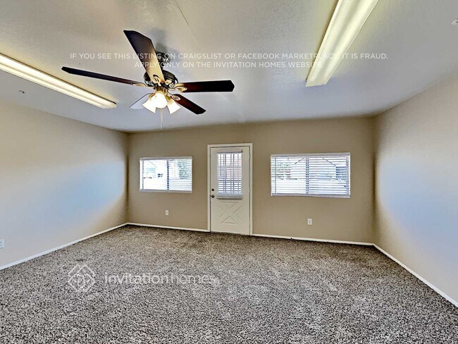 Building Photo - 8414 W Windrose Dr