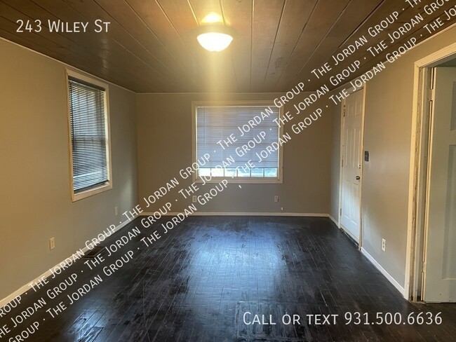 Building Photo - 243 Wiley St