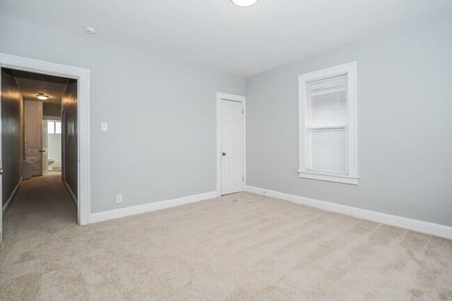 Building Photo - 1113-1115 S 22nd St.