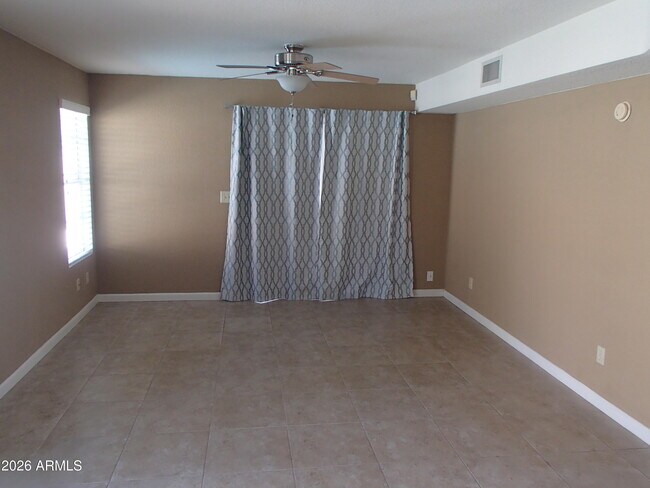 Building Photo - 4230 E Brookwood Ct