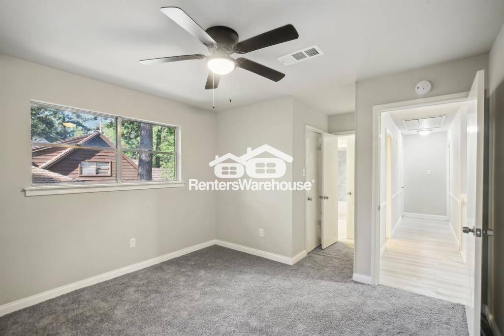 Building Photo - 6531 Coral Ridge Rd