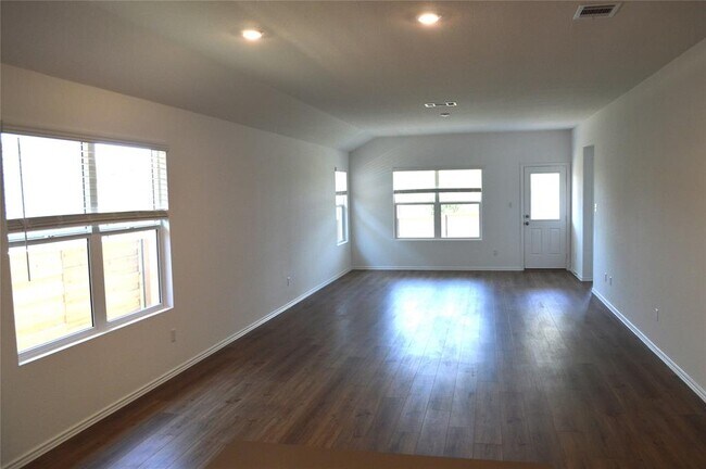 Building Photo - 1524 Marley