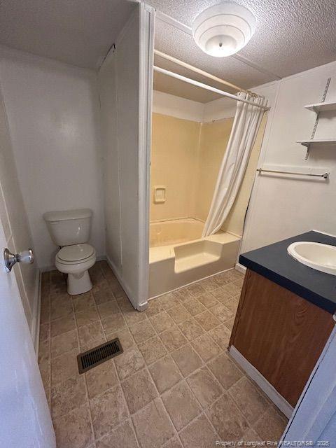 Building Photo - 165 Kesler Dr