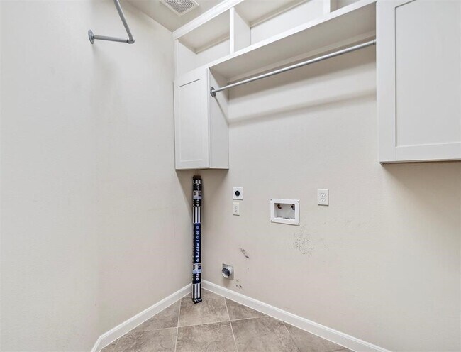 Building Photo - 26235 Salt Creek Ln