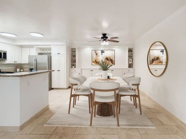 Building Photo - Beautiful Upgraded 2 Bed / 2 Bath 1 Story Condo Located in The Lakes in Carmel Valley