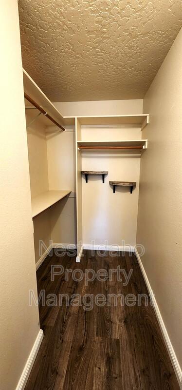 Building Photo - 3654 E Wormwood Ct