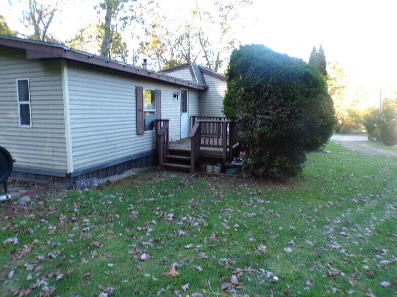 Lawncare, snow removal - 5 Marlene Dr