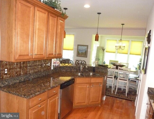 Building Photo - 333 Caldwell Terrace SE