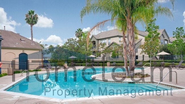 Building Photo - 1863 Opaline Pl