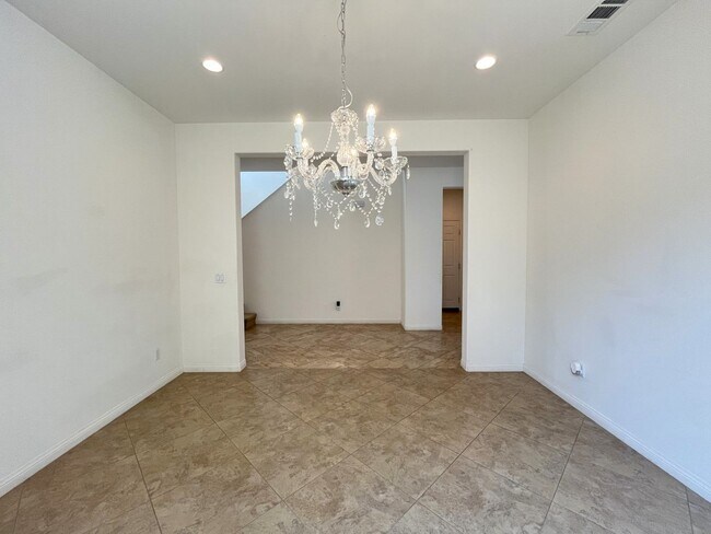 Building Photo - 7143 Leighton Dr