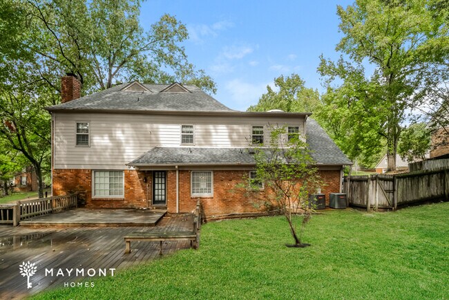 Building Photo - Spacious 4-Bedroom Home in Cordova